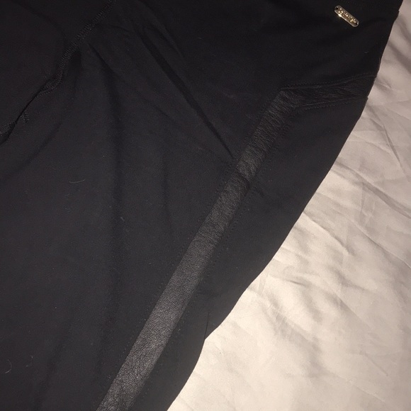 Medium Calvin Klein black leggings w/faux leather tux stripe down legs. See desc - Picture 4 of 8